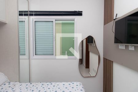 Quarto Suíte 1 de casa de condomínio para alugar com 2 quartos, 50m² em Vila Nova Mazzei, São Paulo