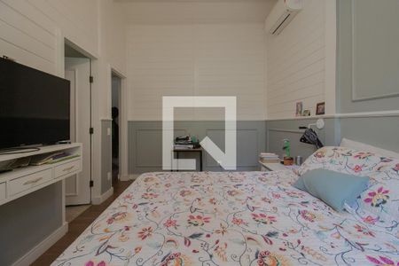 Quarto Suíte de casa para alugar com 4 quartos, 300m² em Vila São Francisco, Mauá
