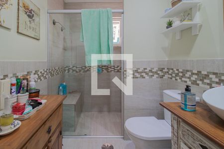 Banheiro suíte de casa para alugar com 4 quartos, 300m² em Vila São Francisco, Mauá