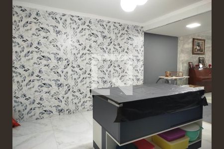 Cozinha americana de casa à venda com 4 quartos, 200m² em Vila Guilhermina, São Paulo
