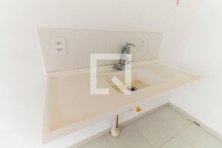 Sala/Cozinha de apartamento para alugar com 2 quartos, 32m² em Guaianases, São Paulo
