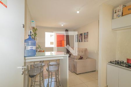 Sala/Cozinha de apartamento para alugar com 2 quartos, 41m² em Rio Branco, Canoas