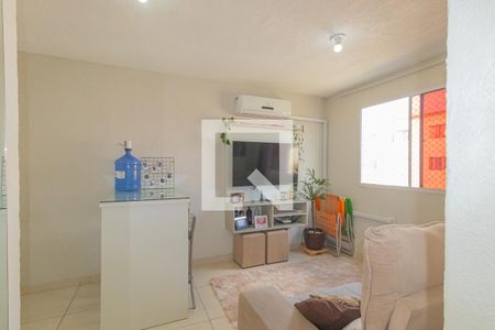 Sala de apartamento para alugar com 2 quartos, 41m² em Rio Branco, Canoas