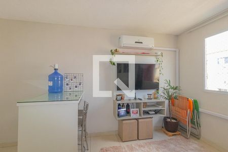 Sala de apartamento para alugar com 2 quartos, 41m² em Rio Branco, Canoas