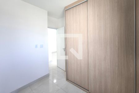 Quarto 2 de apartamento para alugar com 2 quartos, 43m² em Jardim Ibirapuera, Campinas