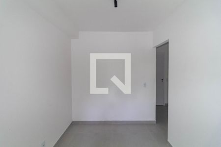 Quarto de apartamento para alugar com 1 quarto, 28m² em Vila Santa Virginia, São Paulo