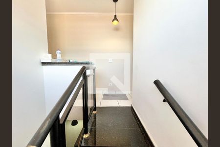 Escada de casa à venda com 3 quartos, 212m² em Vila Dom Pedro Ii, São Paulo