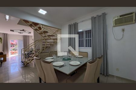 Sala de Jantar de casa à venda com 4 quartos, 305m² em Jardim Monte Azul, São Paulo