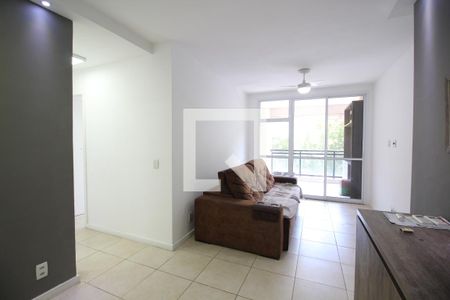 Sala de apartamento para alugar com 2 quartos, 70m² em Barra Olímpica, Rio de Janeiro