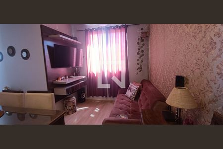 Sala de apartamento à venda com 2 quartos, 47m² em Olaria, Canoas