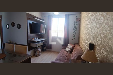 Sala de apartamento à venda com 2 quartos, 47m² em Olaria, Canoas