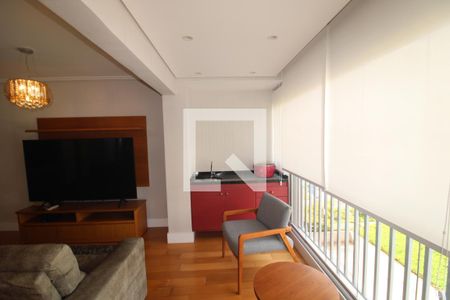 Sala / Cozinha - Varanda de apartamento para alugar com 2 quartos, 82m² em Vila Carrão, São Paulo