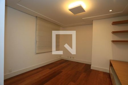 Apartamento para alugar com 3 quartos, 160m² em Jardim Morumbi, São Paulo