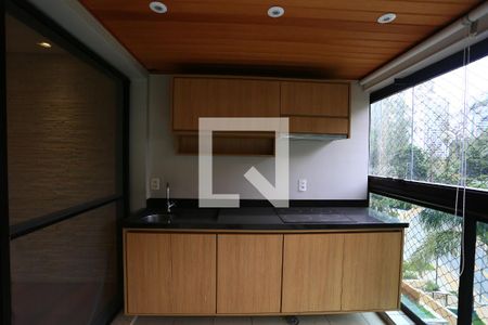 Apartamento para alugar com 3 quartos, 160m² em Jardim Morumbi, São Paulo