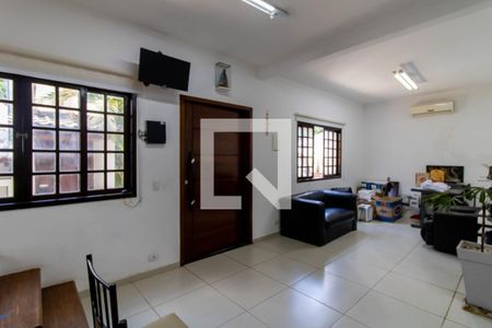 Sala de casa à venda com 4 quartos, 235m² em Vila Augusta, Guarulhos