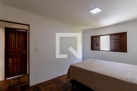 Quarto 1 de casa à venda com 4 quartos, 235m² em Vila Augusta, Guarulhos