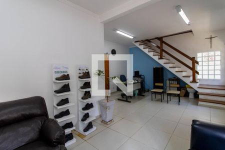 Sala de casa à venda com 4 quartos, 235m² em Vila Augusta, Guarulhos
