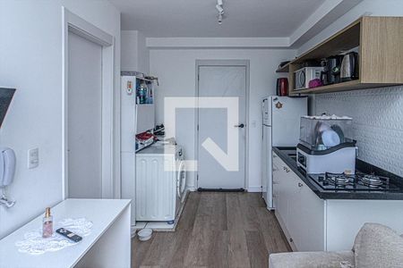 sala, cozinha e área de serviço_5 de apartamento para alugar com 1 quarto, 29m² em Sacoma, São Paulo