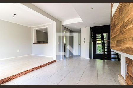 Sala de casa de condomínio para alugar com 3 quartos, 217m² em Jardim Isabel, Porto Alegre