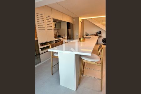 Apartamento à venda com 2 quartos, 108m² em Vila Mariana, São Paulo