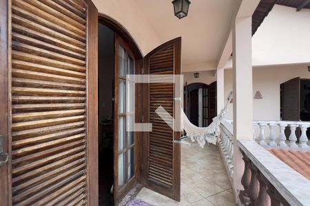 Varanda dos Quartos de casa para alugar com 4 quartos, 180m² em Vila das Palmeiras, Guarulhos