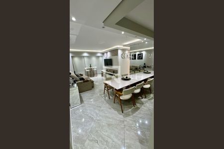 Sala de jantar de apartamento à venda com 2 quartos, 69m² em Vila Andrade, São Paulo