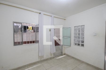Sala de casa à venda com 5 quartos, 100m² em Vila Constança, São Paulo