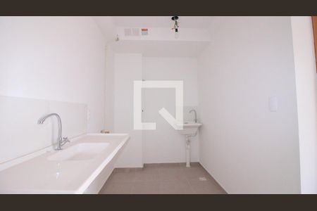 Apartamento para alugar com 2 quartos, 34m² em Vila Antonieta, São Paulo