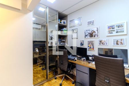 Escritório de apartamento à venda com 3 quartos, 208m² em Consolação, São Paulo