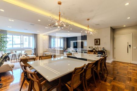 Sala de apartamento à venda com 3 quartos, 208m² em Consolação, São Paulo