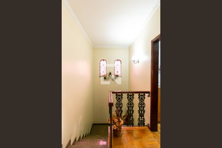 Escada de casa à venda com 5 quartos, 190m² em Vila Alpina, São Paulo