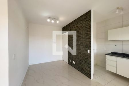 Sala de apartamento para alugar com 2 quartos, 55m² em Jardim Santo Antonio, Valinhos