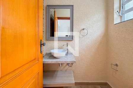 Lavabo de casa à venda com 4 quartos, 150m² em Jardim da Gloria, São Paulo