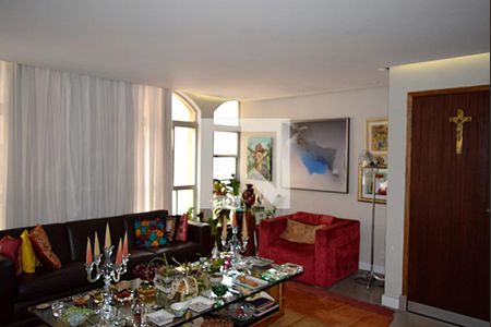Sala de estar de apartamento à venda com 3 quartos, 160m² em Jardim Paulista, São Paulo