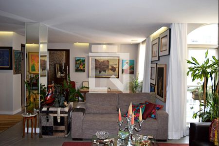 Sala de estar de apartamento à venda com 3 quartos, 160m² em Jardim Paulista, São Paulo