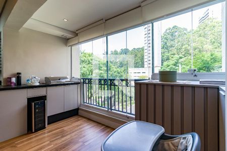 Apartamento à venda com 2 quartos, 77m² em Vila Suzana, São Paulo