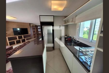 Cozinha  de apartamento para alugar com 1 quarto, 59m² em Mont’Serrat, Porto Alegre