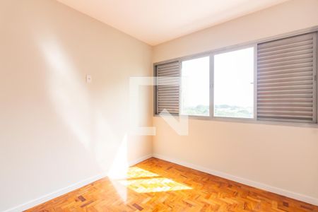 Suíte  de apartamento à venda com 3 quartos, 80m² em Vila Yara, Osasco