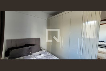 suite  de apartamento à venda com 1 quarto, 57m² em Parque das Industrias, Betim
