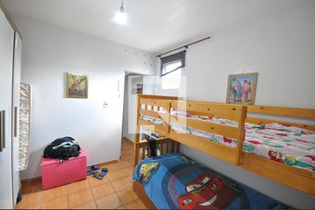 Quarto 2 de casa para alugar com 3 quartos, 260m² em Vila Mazzei, São Paulo
