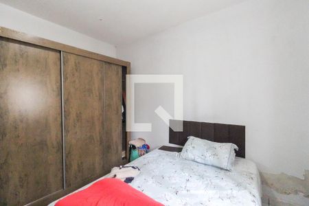 Quarto 1 de casa à venda com 2 quartos, 180m² em Parque Cruzeiro do Sul, São Paulo