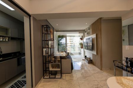 Sala de apartamento à venda com 2 quartos, 70m² em Residencial Zero (Tambore), Barueri