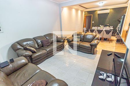 Sala de casa à venda com 3 quartos, 240m² em Vila Oratorio, São Paulo