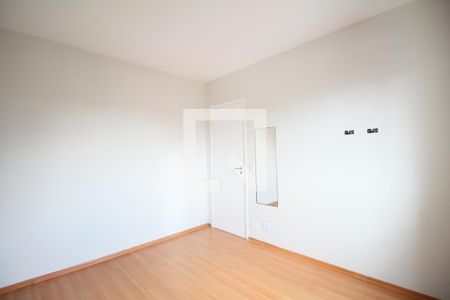 Quarto 1 de apartamento para alugar com 2 quartos, 51m² em Vila Sonia, São Paulo