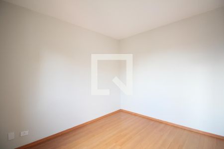 Quarto 1 de apartamento para alugar com 2 quartos, 51m² em Vila Sonia, São Paulo