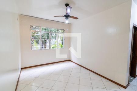 Sala de apartamento para alugar com 2 quartos, 65m² em Menino Deus, Porto Alegre