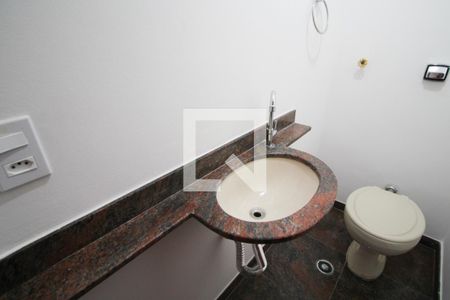 Lavabo de apartamento para alugar com 3 quartos, 108m² em Itaim Bibi, São Paulo