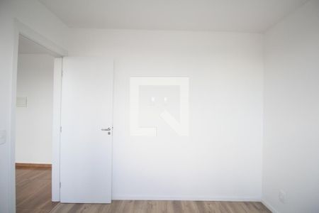 Quarto 1 de apartamento para alugar com 2 quartos, 40m² em Jardim Maria Duarte, São Paulo