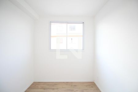 Quarto 2 de apartamento para alugar com 2 quartos, 40m² em Jardim Maria Duarte, São Paulo