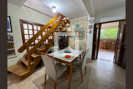 Casa à venda com 3 quartos, 212m² em Operário, Novo Hamburgo